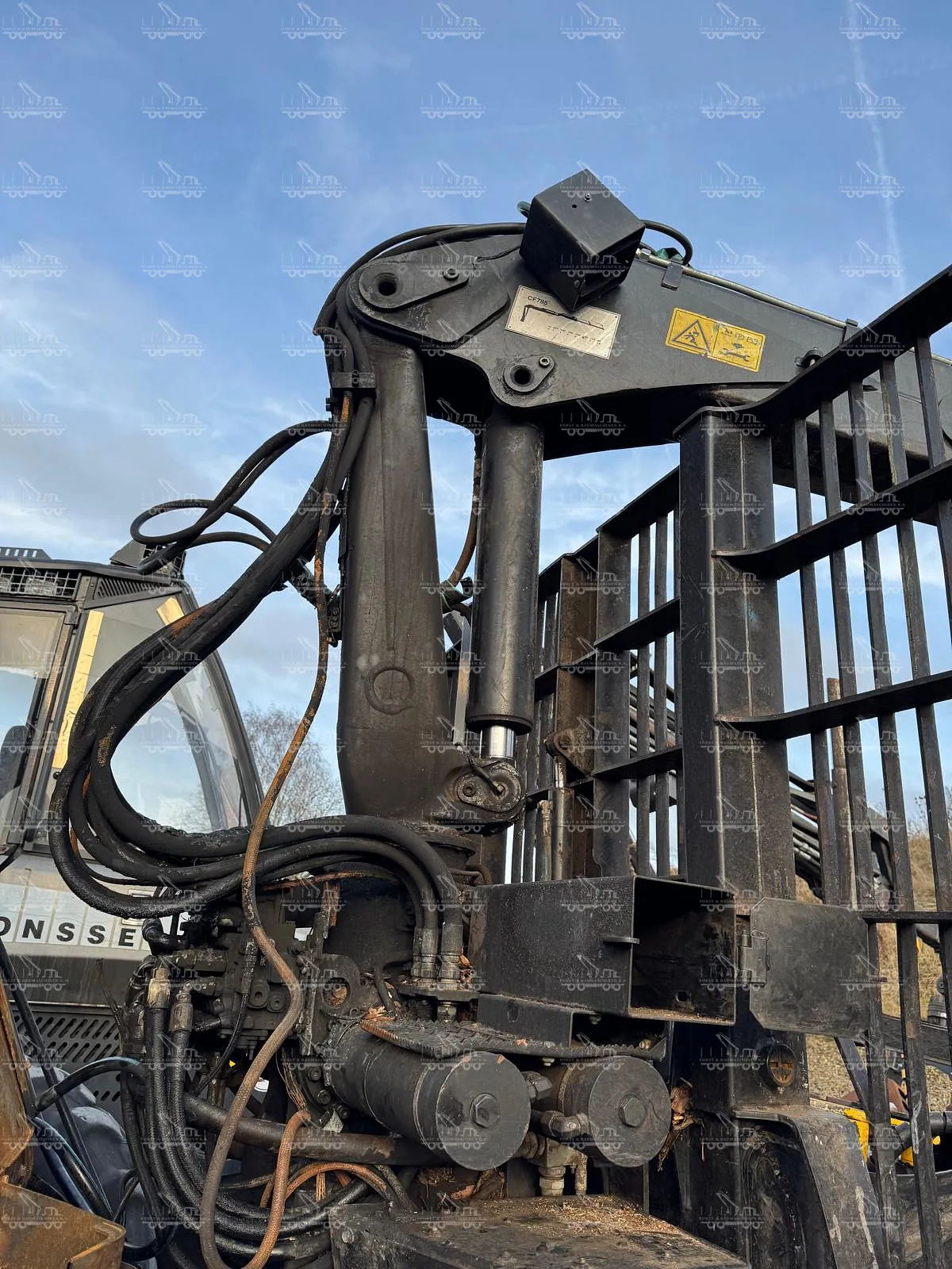 John Deere 1210G with CF7 crane