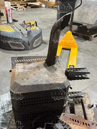 Auspuff für Ponsse Ergo Harvester