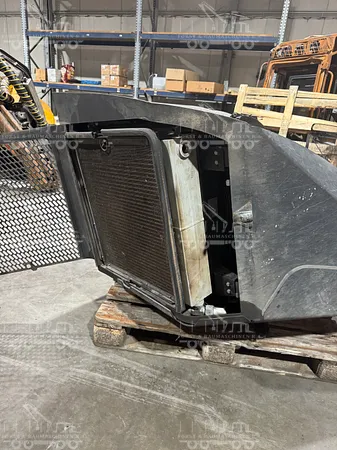 Tank Kraftstofftank mit Kühler für Ponsse Ergo